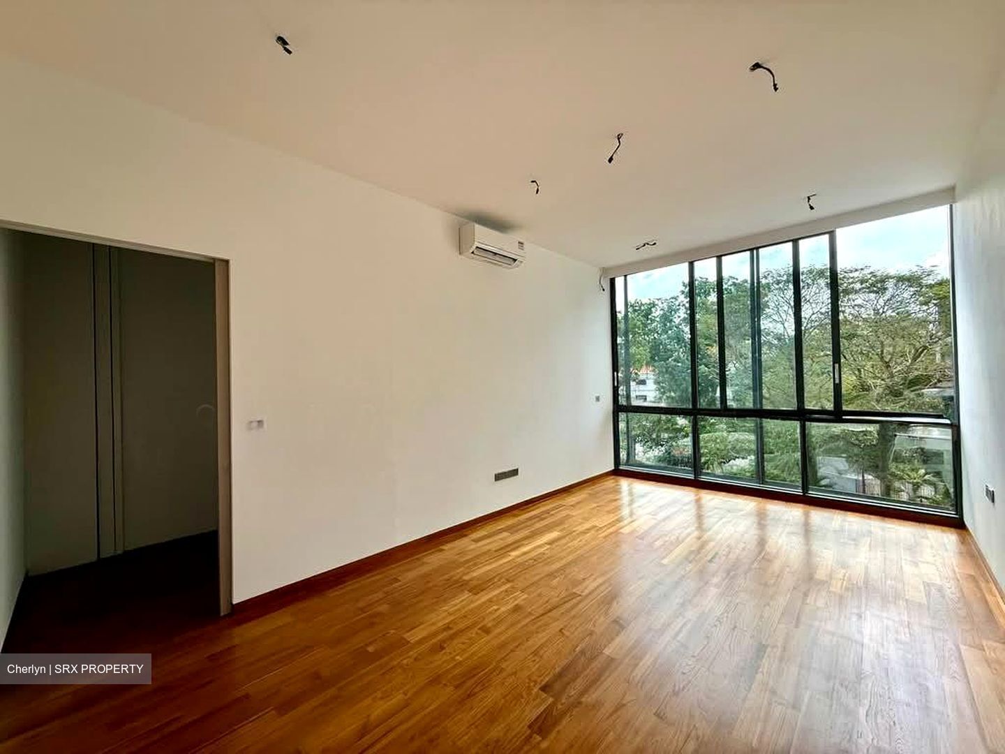 Simon Road (D19), Terrace #534531351